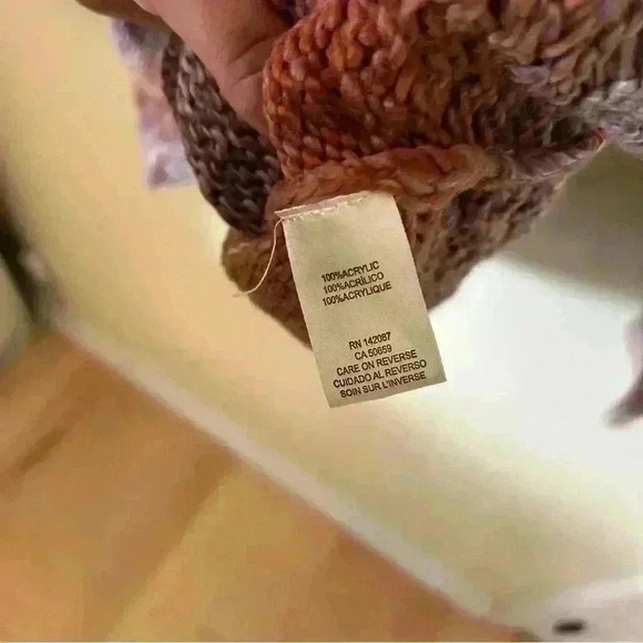 Simply Noelle Women's Open Weave Long Sleeve Crochet Sweater Size L/XL - Picture 3 of 5